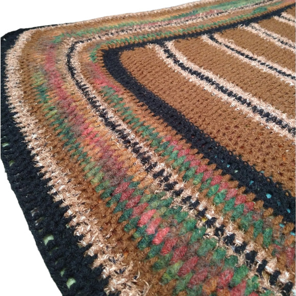 Fuzzy Crocheted Striped Blanket Toddler Bed Crib - Picture 2 of 3